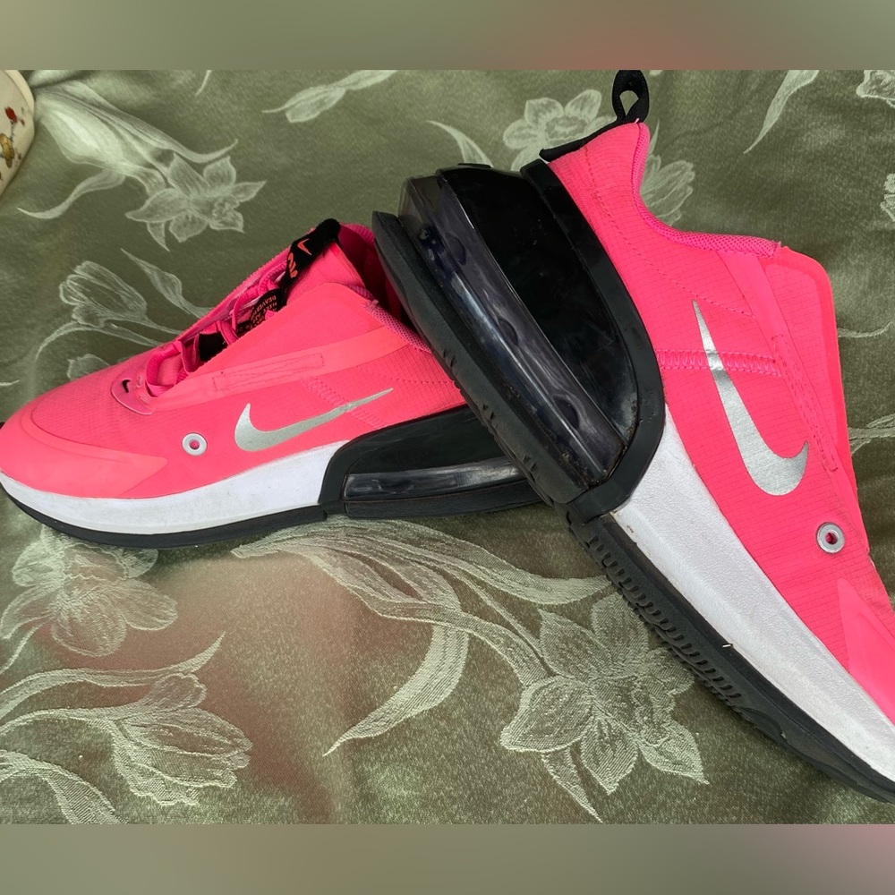Nike Air Max Up Pink Blast Athletic Shoes White Black CT1928600 Size 8.5